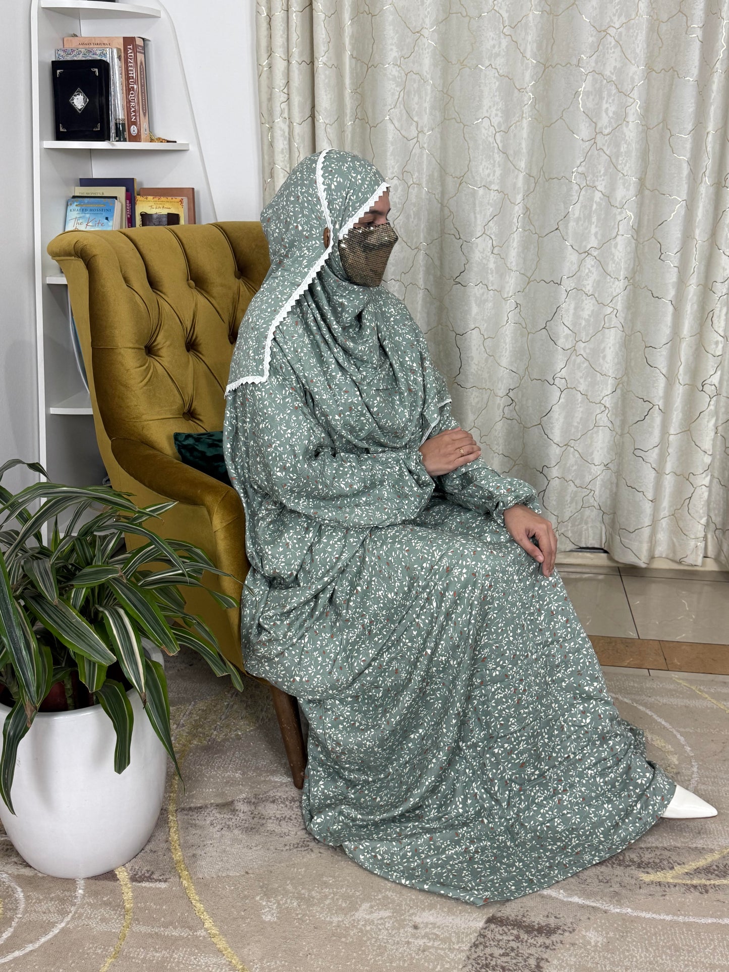 Prayer Dress - Pastel Green