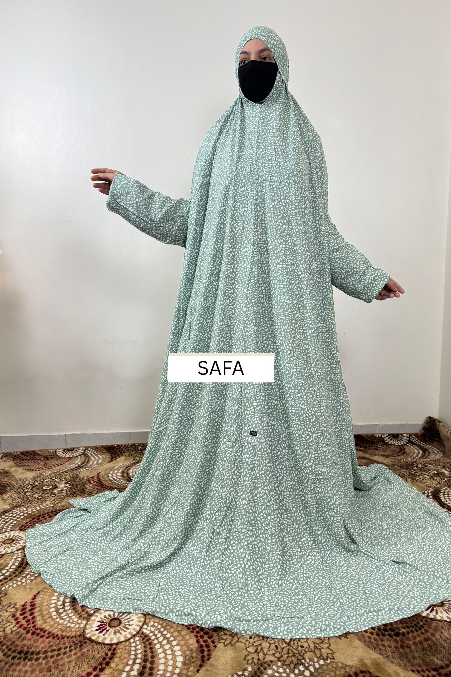 Irani Chadar - Green Leafy
